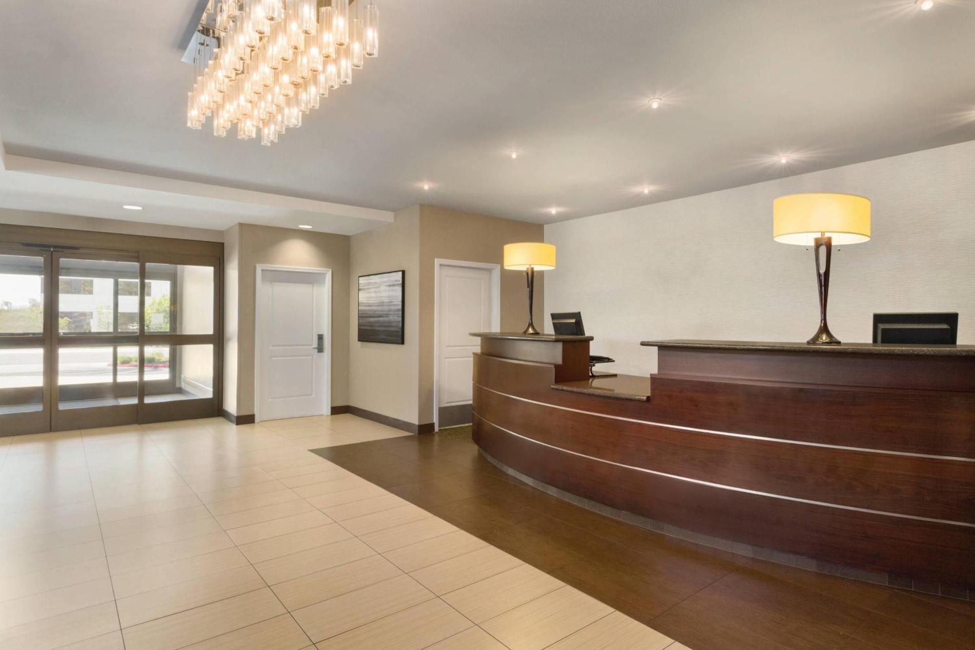 Residence Inn San Diego North/San Marcos Exterior photo